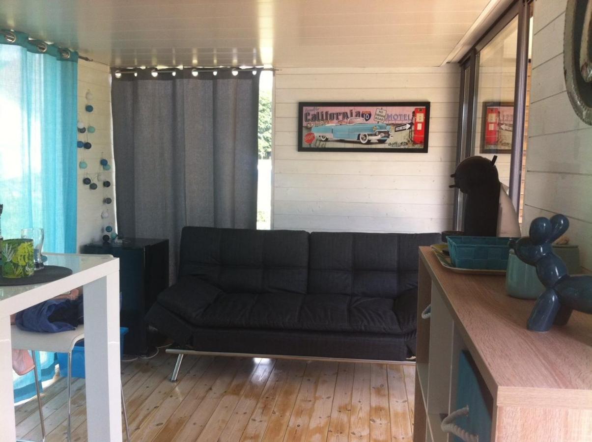 Les Nuits Insolites De La Mothe - Hebergement En Bulle Ou Tiny House Avec Spa Privatif Outremecourt Zewnętrze zdjęcie